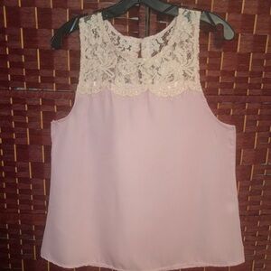 Lace Trim Lavender Tank Top (NWOT)